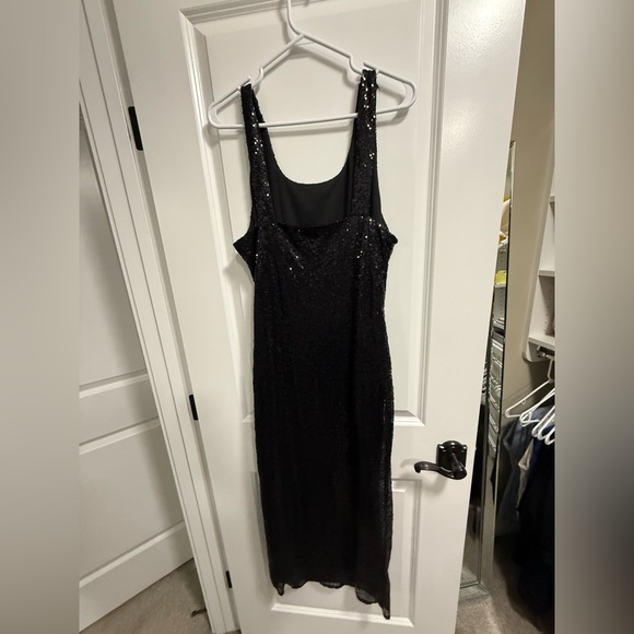 Women’s Sequin Dress - Picture 3 of 4